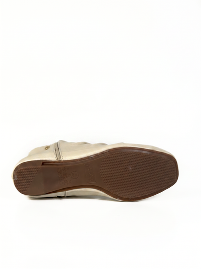 BOTA TINA