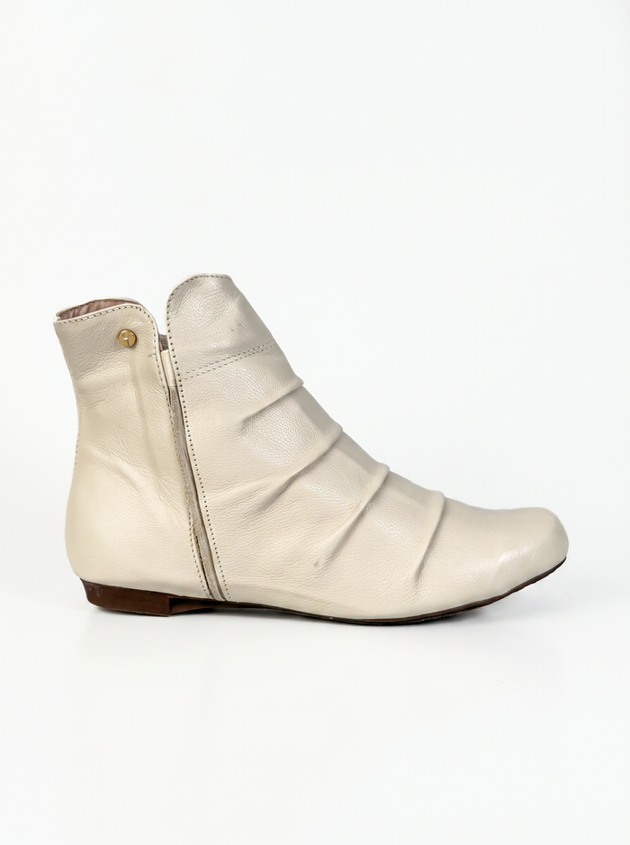 Botas