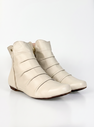 BOTA TINA