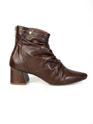 BOTA LIA