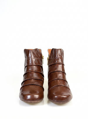 BOTA TINA