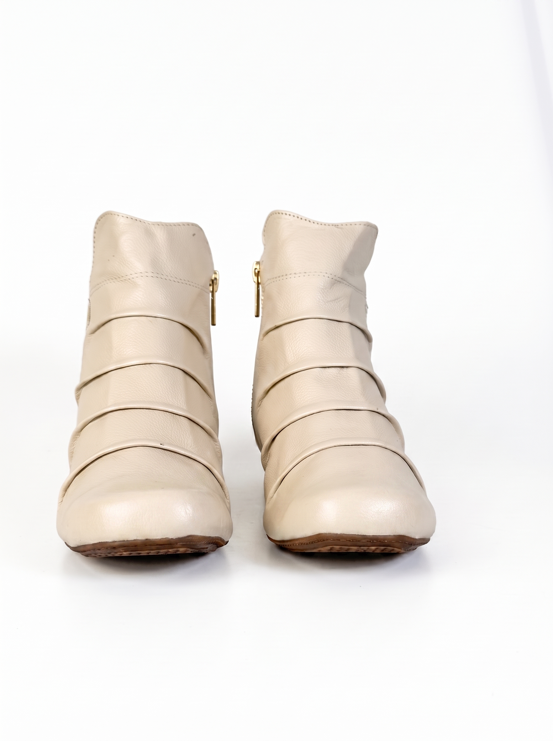 BOTA TINA