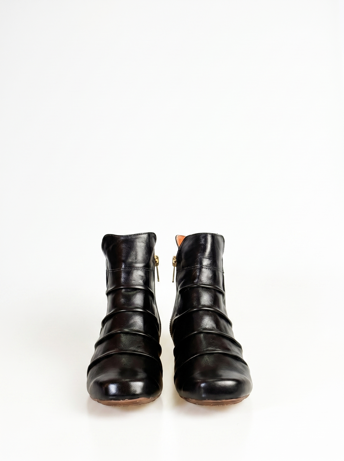 BOTA TINA