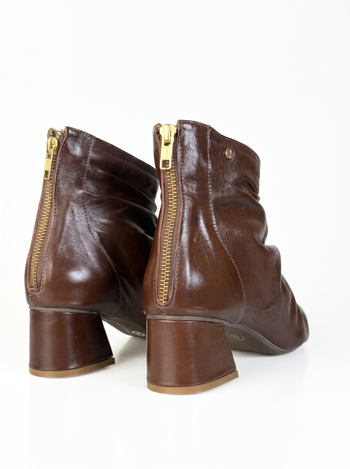 BOTA LIA