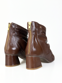 BOTA LIA