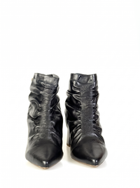 BOTA LIA