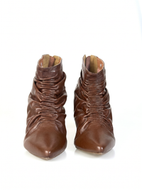 BOTA LIA