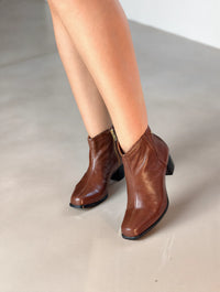 BOTA NANDA